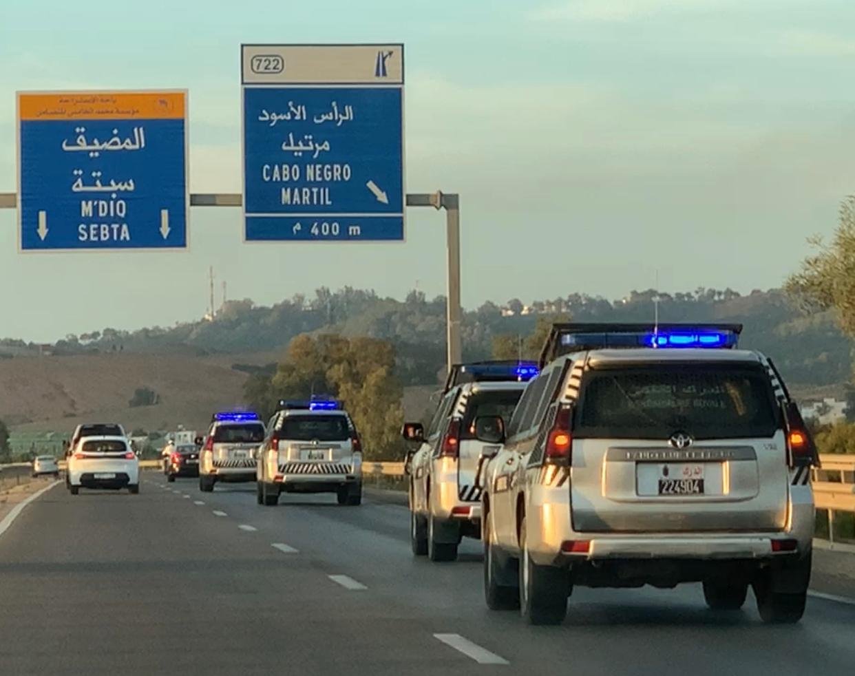 مغاربة يتحضرون لهجرة جماعية إلى سبتة المحتلة