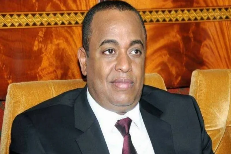 سعيد الناصري يطلب مواجهة المغنية لطيفة رأفت